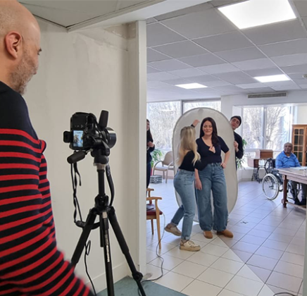 Hakima en séance photo